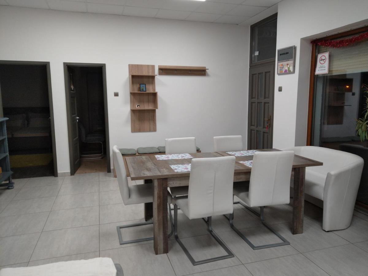Silver Dream Apartmanhaz Appartement Debrecen