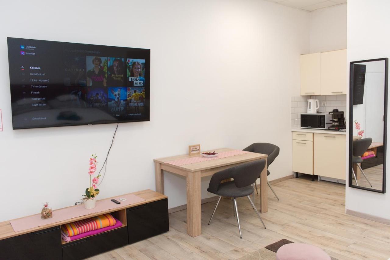 Silver Dream Apartmanhaz * Debrecen